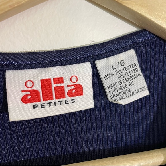 Vintage | Alia Petites Blue Ribbon Ribbed Tee - Picture 4 of 7